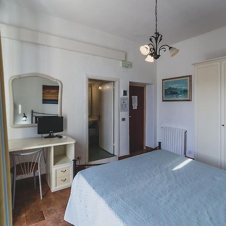 Hotel Alfiero Porto Santo Stefano  Ruang foto