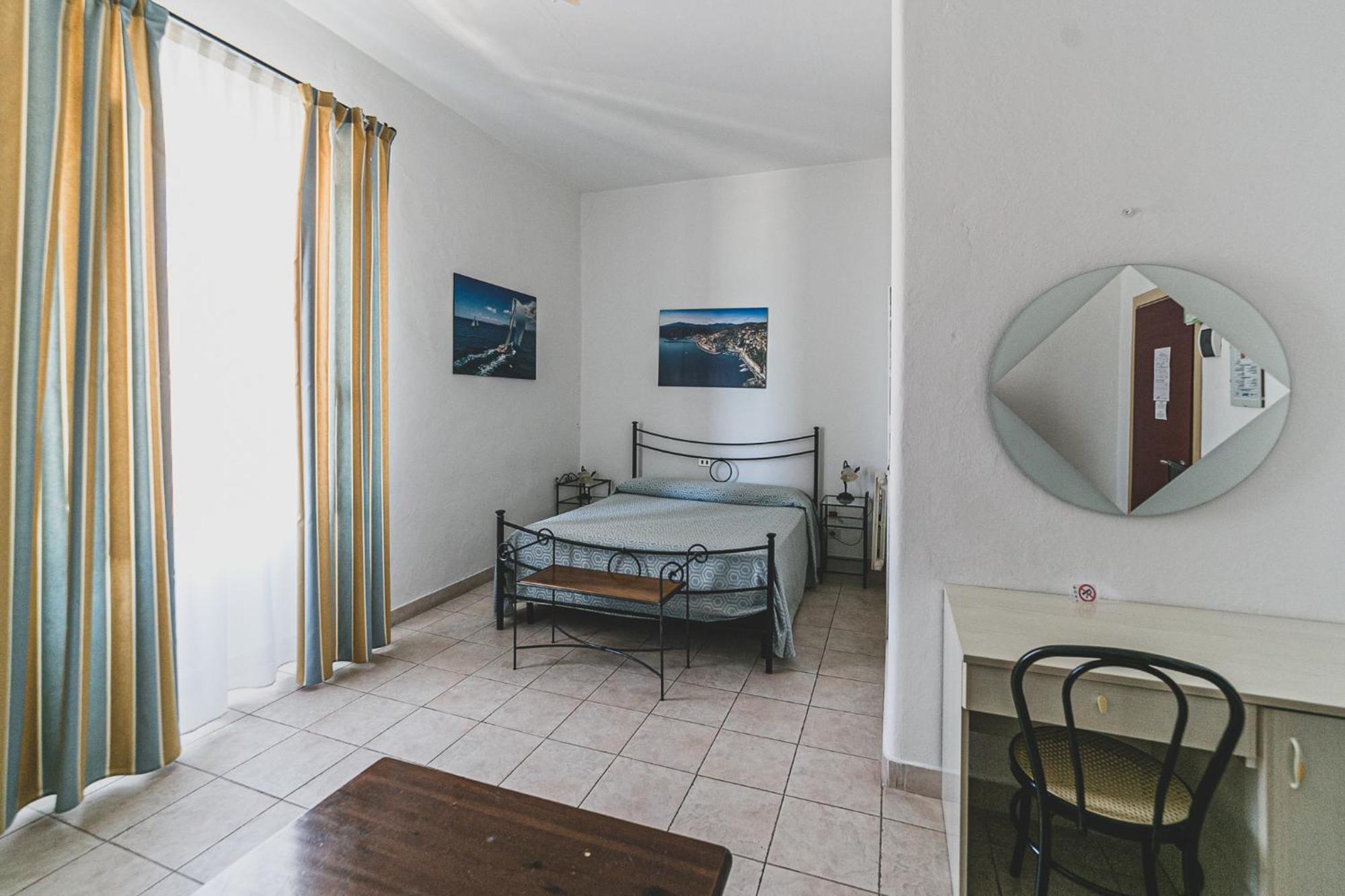 Hotel Alfiero Porto Santo Stefano  Ruang foto