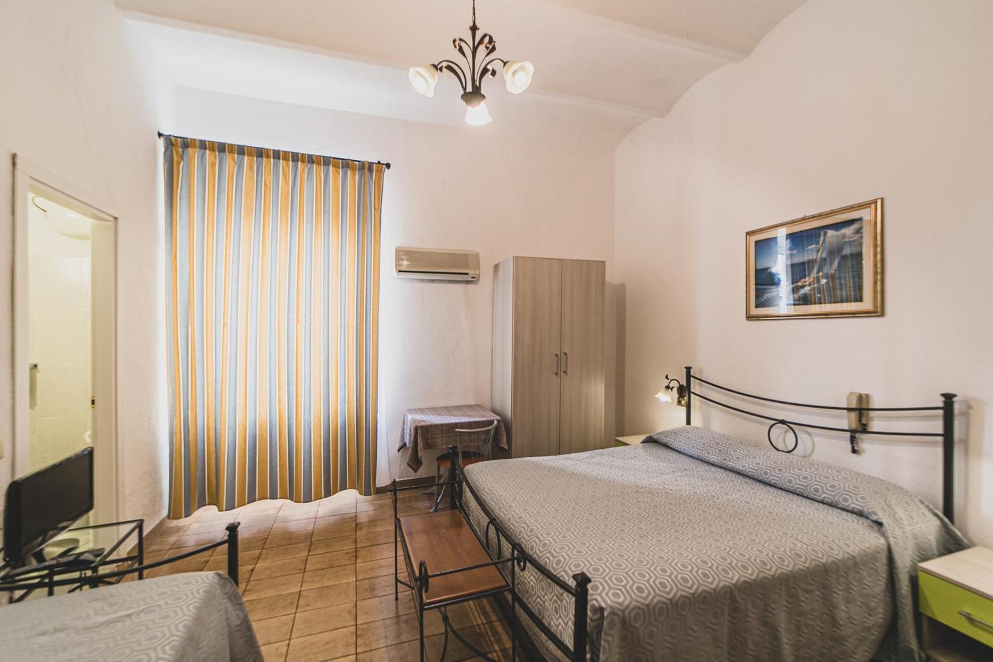 Hotel Alfiero Porto Santo Stefano  Ruang foto