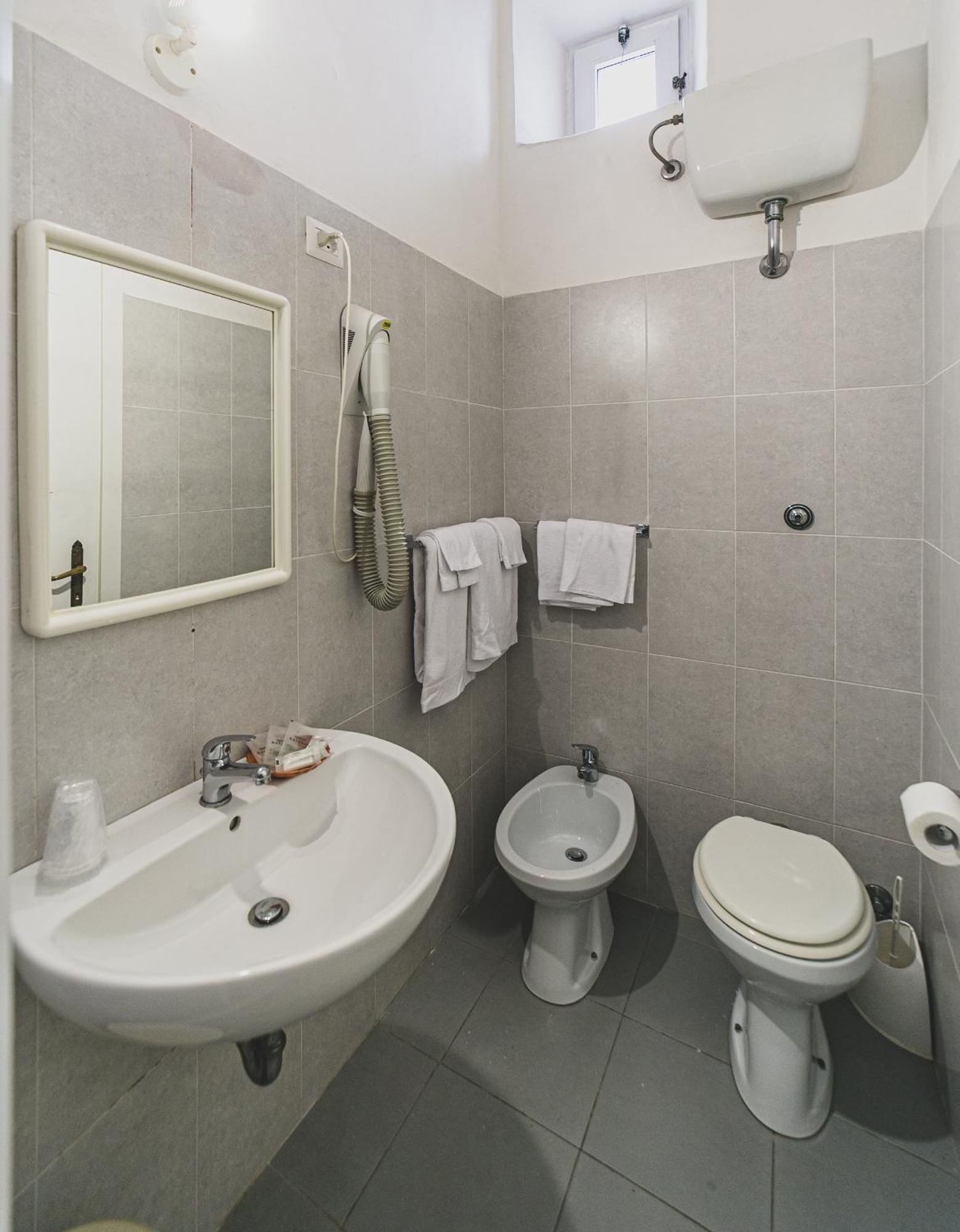 Hotel Alfiero Porto Santo Stefano  Ruang foto